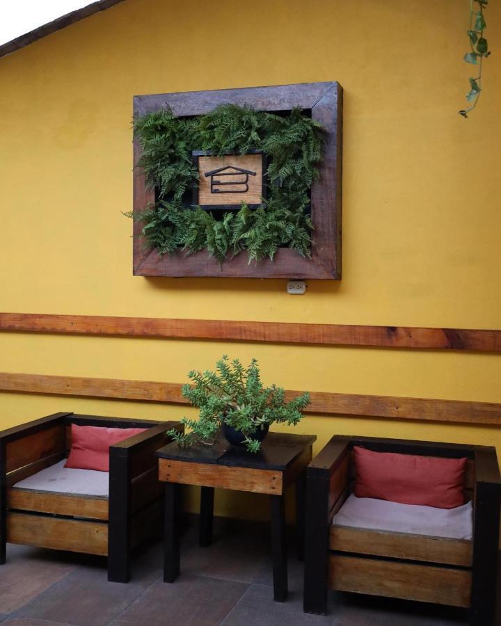 Casa Bonita Hotel Y Hostal Cordoba Bagian luar foto